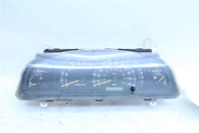 Load image into Gallery viewer, SPEEDOMETER CLUSTER Toyota Tundra 2000 00 2001 01 2002 02 - 1097481