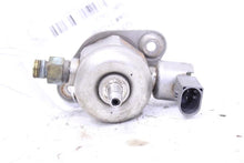 Load image into Gallery viewer, Fuel Pump Audi A3 Passat Golf Tiguan Jetta 2008 08 2009 09 2010 10 11 12 13 - 1097941