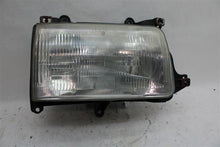 Load image into Gallery viewer, HEADLIGHT LAMP ASSEMBLY Toyota T100 93 94 95 96 97 98 Right - 1098697