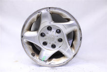 Load image into Gallery viewer, WHEEL Tacoma Tundra Sequoia 00 01 02 03 04 16x7 Alloy - 1099381