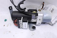 Load image into Gallery viewer, CONVERTIBLE TOP MOTOR Beetle 2003 03 2004 04 2005 05 06 07 08 09 10 - 1101589