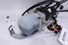 Load image into Gallery viewer, CONVERTIBLE TOP MOTOR Beetle 2003 03 2004 04 2005 05 06 07 08 09 10 - 1101589