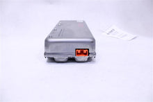 Load image into Gallery viewer, DC CONVERTOR INVERTOR Nissan Altima 2007 07 2008 08 2009 09 10 11 Rear - 1102479