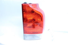 Load image into Gallery viewer, TAIL LIGHT LAMP ASSEMBLY Volvo C70 V70 XC70 05 06 07 LOWER Right - 1102971