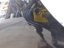 Load image into Gallery viewer, FRONT FENDER 320i 328D 328i 335i Active 3 12 13 14 15 16 Right - 1104899
