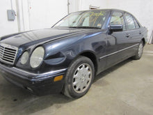 Load image into Gallery viewer, SPEEDOMETER CLUSTER Mercedes E320 1996 96 - 1148220