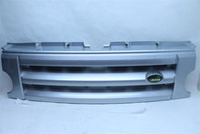 Load image into Gallery viewer, GRILLE Land Rover LR3 2005 05 2006 06 2007 07 2008 08 2009 09 Upper - 1106022