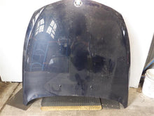 Load image into Gallery viewer, HOOD BMW 645ci 650i M6 04 05 06 07 08 09 10 - 1106163
