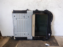 Load image into Gallery viewer, SUNROOF ASSEMBLY S350 S400 S450 Cdn S550 S600 S63 S65 SL55 07-13 - 1106868