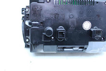 Load image into Gallery viewer, INFO-GPS SCREEN S550 S600 S63 S65 SL55 SL550 SL600 SL65 07 08 - 1106902