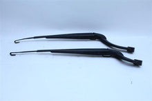 Load image into Gallery viewer, WINDSHIELD WIPER ARM Land Rover Range Rover Sport 2012 12 - 1107808