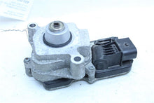 Load image into Gallery viewer, TRANSFER CASE ACTUATOR MOTOR BMW X1 X6 12 13 14 15 - 1109210