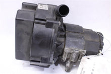 Load image into Gallery viewer, AIR INJECTION PUMP SMOG Mercedes CL500 G500 C320 ML320 98 99 00 01 02 03 04 - 06 - 1109304