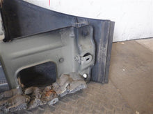 Load image into Gallery viewer, FRONT FENDER Land Rover Range Rover 06 07 08 09 10 11 12 Left - 1110373