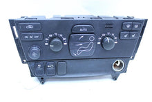 Load image into Gallery viewer, Temp Climate AC Heater Control Volvo S60 V70 2001 01 2002 02 03 04 05 06 07 - 09 - 1110677
