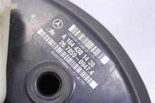 Load image into Gallery viewer, POWER BRAKE BOOSTER ML320 ML350 ML550 ML63 2007 07 2008 08 09 10 11 12 - 1111139
