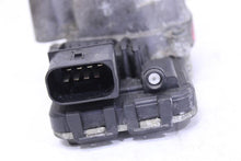 Load image into Gallery viewer, TRANSFER CASE ACTUATOR MOTOR 228I 320i 328D 328i 328I GT 335i 335i 10-17 - 1115848