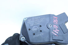 Load image into Gallery viewer, THROTTLE BODY Audi TT Beetle Jetta Tiguan 2008 08 2009 09 2010 10 2011 11 12 - 1116253