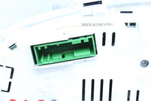 Load image into Gallery viewer, SPEEDOMETER CLUSTER Land Rover LR3 2005 05 2006 06 - 1116361