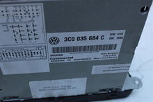 Load image into Gallery viewer, RADIO Volkswagen CC EOS Golf Golf GTI Passat 09 10 11 12 - 1116924