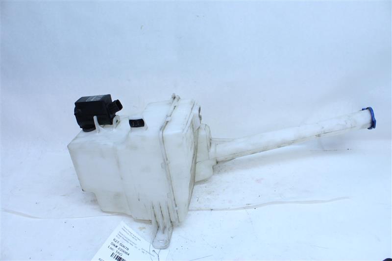 WINDSHIELD WASHER FLUID RESERVOIR BOTTLE Kia Sorento 11 12 13 111743