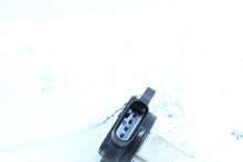 Load image into Gallery viewer, Mass Air Flow Sensor Meter MAF 135i 335i 528i 535i 535i Gt 640I 10-17 - 1118413