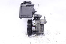 Load image into Gallery viewer, POWER STEERING PUMP E350 E550 E63 2010 10 2011 11 - 1120484