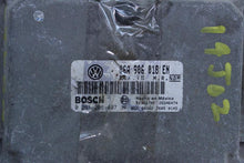 Load image into Gallery viewer, ECU ECM COMPUTER Beetle 2000 00 2001 01 - 1121004