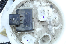 Load image into Gallery viewer, FUEL PUMP 528i 535i 535i Gt 640I 10 11 12 13 14 15 16 17 Right - 1121572