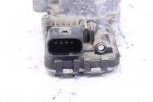 Load image into Gallery viewer, TRANSFER CASE ACTUATOR MOTOR 228I 320i 328D 328i 328I GT 335i 335i 10-17 - 1121577