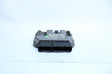 Load image into Gallery viewer, ECU ECM COMPUTER Passat 2012 12 2.5L Auto - 1122686