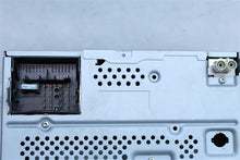 Load image into Gallery viewer, CD MP3 RADIO Volkswagen Tiguan 09 10 11 12 13 14 - 1123743