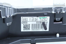 Load image into Gallery viewer, SPEEDOMETER CLUSTER Subaru Forester 2006 06 - 1124217