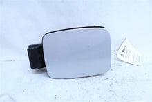 Load image into Gallery viewer, GAS FUEL FILLER LID DOOR Hyundai Sonata 2012 12 - 1124274