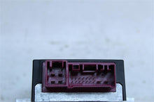 Load image into Gallery viewer, FUEL PUMP CONTROL MODULE COMPUTER 320i 328D 328i 328I GT 335i 09-17 - 1124667