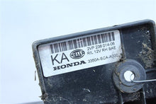 Load image into Gallery viewer, TAIL LIGHT LAMP ASSEMBLY Honda CR-V 2002 02 2003 03 2004 04 Right - 1125753