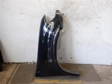 Load image into Gallery viewer, FRONT FENDER Toyota Tundra 00 01 02 03 04 05 06 Right - 1126178