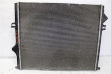 Load image into Gallery viewer, RADIATOR BMW 330i 2017 17 2018 18 - 1127595