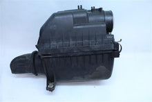 Load image into Gallery viewer, AIR CLEANER BOX Toyota Sequoia Tundra 2005 05 2006 06 2007 07 - 1128009