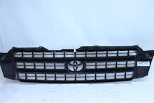 Load image into Gallery viewer, GRILLE Toyota Highlander 2001 01 2002 02 2003 03 - 1129032