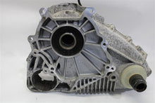 Load image into Gallery viewer, TRANSFER CASE BMW X5 X6 07 08 09 10 11 12 13 - 1129189