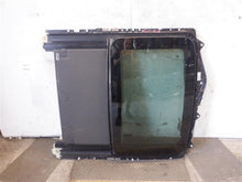 Load image into Gallery viewer, SUNROOF ASSEMBLY 528i 535i 550i Active 5 M5 11 12 13 14 15 16 - 1129629