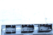 Load image into Gallery viewer, Parking assist computer 525i 745i 528i 02 03 04 05 06 - 09 - 1129667