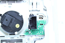 Load image into Gallery viewer, Console Jetta Passat 15 16 17 18 19 20 - 1129970