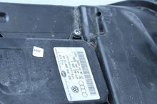 Load image into Gallery viewer, HEADLIGHT LAMP ASSEMBLY Audi A6 2006 06 2007 07 2008 08 Left - 1132485