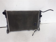 Load image into Gallery viewer, RADIATOR E250 Van C230 C250 C300 C350 C63 E250D E300 E350 E400 08-16 AT - 1133188