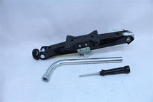 Load image into Gallery viewer, JACK Audi A5 2010 10 - 1133465
