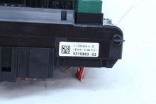 Load image into Gallery viewer, FUSE BOX BMW X3 2011 11 2012 12 - 1134138