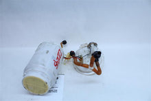 Load image into Gallery viewer, Fuel Pump Cayenne 2003 03 2004 04 2005 05 2006 06 Right - 1135319