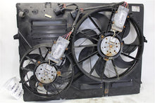 Load image into Gallery viewer, RADIATOR FAN ASSEMBLY Audi Q7 2007 07 2008 08 2009 09 2010 10 - 1135465
